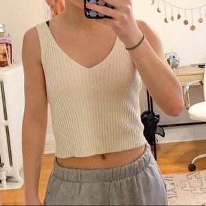 tillys white v-neck crop top